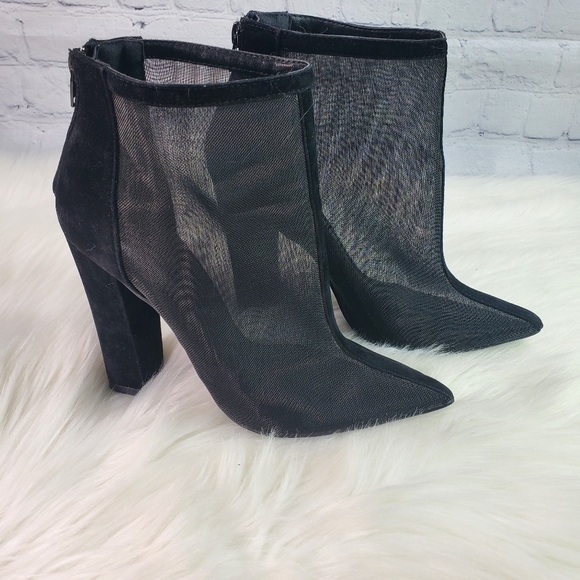 Heele Short Boots - Picture 2 of 5